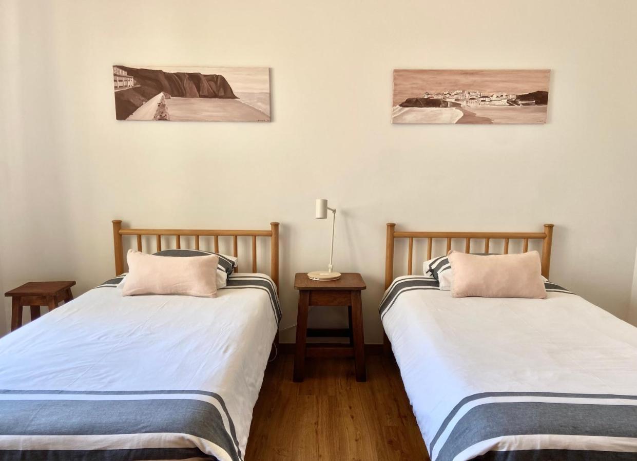 Colares Beach House, Pool Child Friendly Bagian luar foto